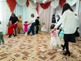 Праздник, посвящённый 23 февраля и 8 марта в группе "Лучик" Праздник, посвящённый 23 февраля и 8 марта в группе "Лучик".